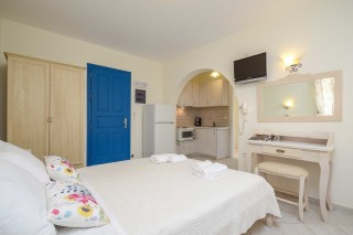 accommodation orkos blue coast big apartment