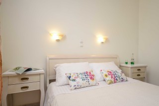 accommodation orkos blue coast double bed